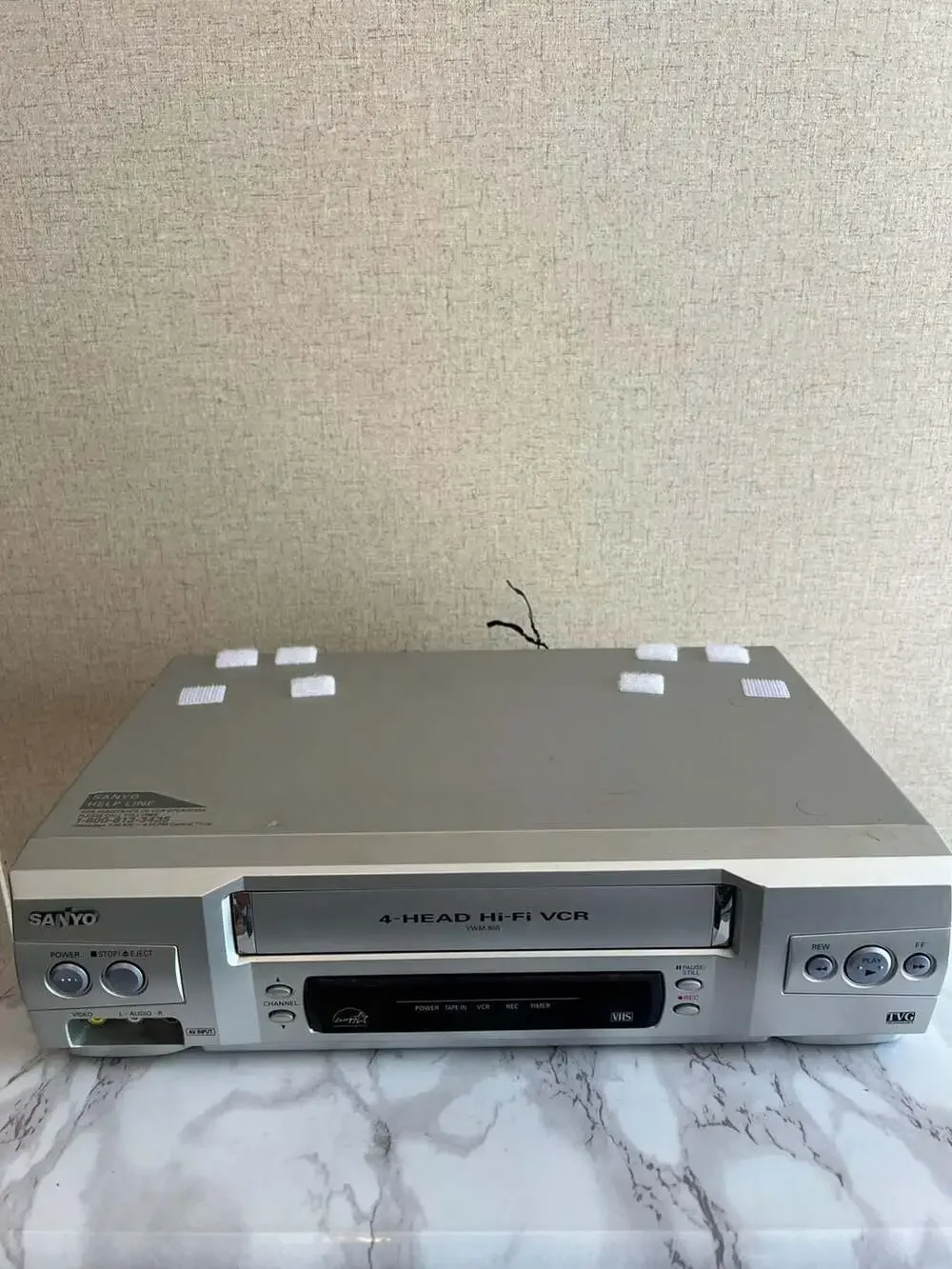 VTG Sanyo VWM-800 4-Head Hi-Fi VHS VCR Player Recorder (No remote)